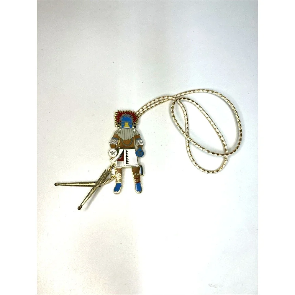Unbranded bolo tie